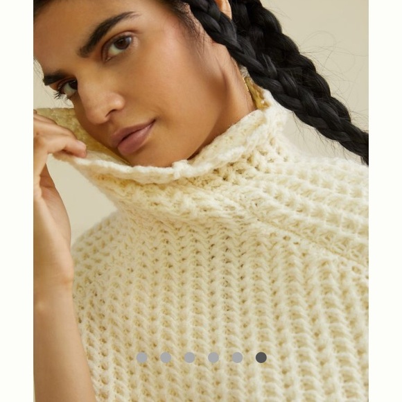 NWT Anthropologie Bell Sleeved Turtleneck Poncho One Size Cream - Picture 7 of 11